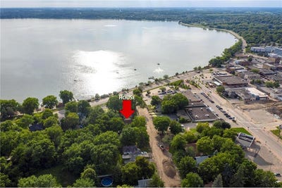 /international/us/108-2nd-street-s-buffalo-mn-110108965084/