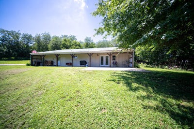 /international/us/450-se-112th-road-easton-mo-110109406021/