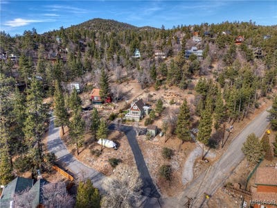 /international/us/39676-oakglen-road-fawnskin-ca-110104997379/