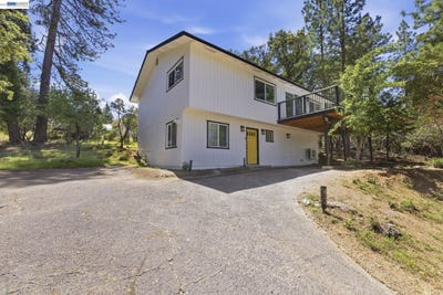 /international/us/12017-hillhurst-cir-groveland-ca-110107611032/