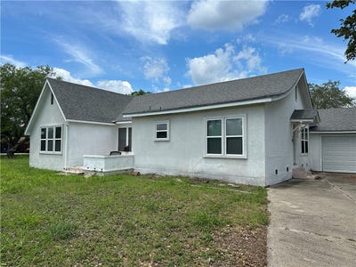 /international/us/1005-e-fulton-street-sinton-tx-110108077387/