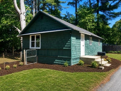 /international/us/11-wilson-pond-road-swanzey-nh-110108532999/