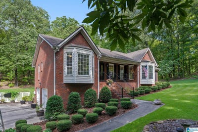 /international/us/116-chestnut-drive-alabaster-al-110101219617/
