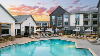 /international/us/3901-capital-hills-drive-raleigh-nc-110105526021/