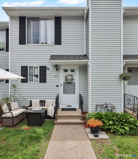 /international/us/26-guiel-place-meriden-ct-110108394884/