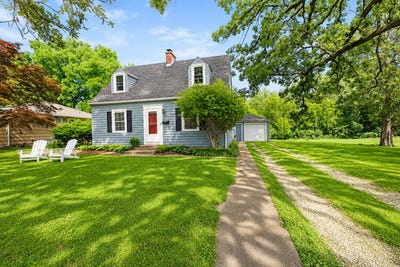 /international/us/105-s-seymour-avenue-grayslake-il-110108857724/
