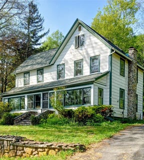 /international/us/4700-state-route-52-jeffersonville-ny-110108230744/