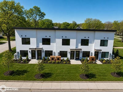 /international/us/328-s-11th-st-sac-city-ia-110107585605/
