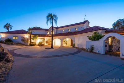 /international/us/4029-alta-loma-dr-jamul-ca-110120040381/
