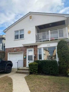 /international/us/552-e-walnut-street-long-beach-ny-110107286139/