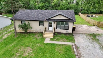 /international/us/904-s-5th-street-savannah-mo-110108626607/