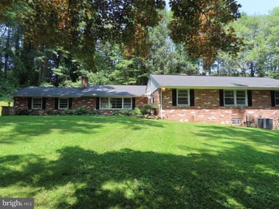 /international/us/863-yorklyn-road-hockessin-de-110100303793/