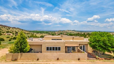 /international/us/865a-camino-los-abuelos-galisteo-nm-110100998781/