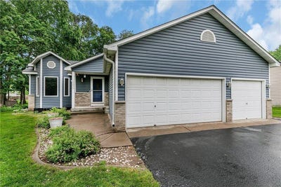 /international/us/13095-8th-avenue-n-zimmerman-mn-110100150739/