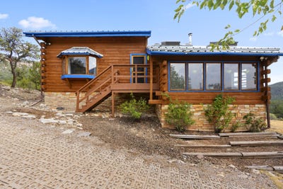 /international/us/80-el-cerrito-place-jemez-springs-nm-110101396416/