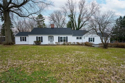 /international/us/6861-jewett-holmwood-road-orchard-park-ny-110106931250/