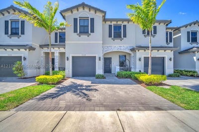 /international/us/20308-nw-6th-pl-miami-gardens-fl-110120649751/