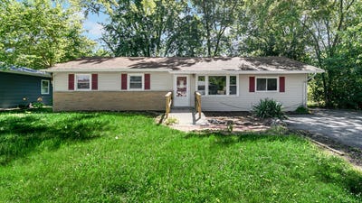 /international/us/7713-hendricks-place-merrillville-in-110109009586/