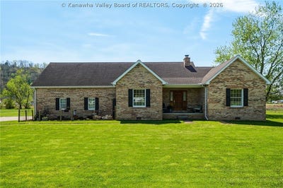 /international/us/376-cash-lane-winfield-wv-110107396458/