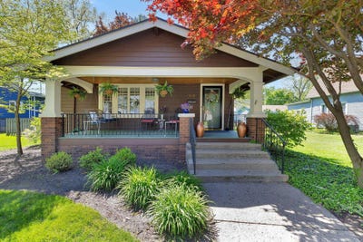 /international/us/1005-s-8th-street-goshen-in-110108018809/