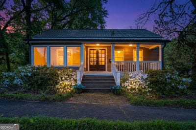 /international/us/121-e-baldwin-street-milledgeville-ga-110108332293/