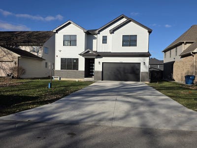 /international/us/926-e-crest-avenue-addison-il-110103894539/