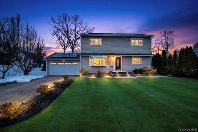 /international/us/159-dawn-drive-centereach-ny-110106274203/