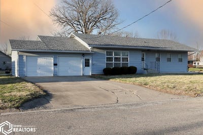/international/us/610-w-jefferson-street-lake-city-ia-110106614945/