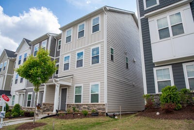 /international/us/321-devon-cliffs-drive-wake-forest-nc-110101164244/?lang=pt