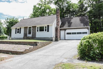 /international/us/22-greenwood-drive-nashua-nh-110108498372/