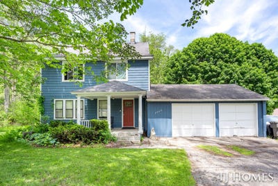 /international/us/8245-45th-street-se-ada-mi-110108359812/