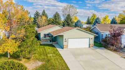 /international/us/1719-sagebrush-drive-sheridan-wy-110120615531/