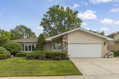 /international/us/orland-park-il-110108427509/