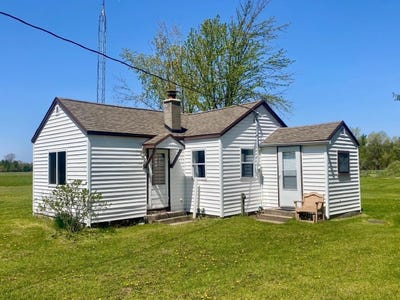 /international/us/8918-state-highway-64-pound-wi-110108076927/