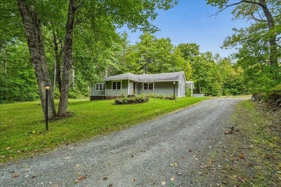 /international/us/66-currier-road-concord-nh-110110309599/