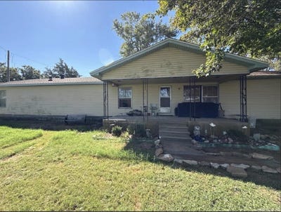 /international/us/747-county-road-502-rector-ar-110120517840/