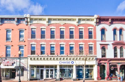 /international/us/34-broad-street-red-bank-nj-110108068995/