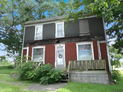 /international/us/428-stoystown-road-somerset-pa-110119600219/