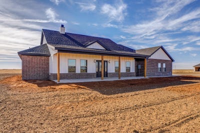 /international/us/9405-county-road-5330-shallowater-tx-110100580192/