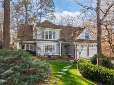 /international/us/104-mill-run-drive-chapel-hill-nc-110106497183/