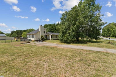 /international/us/713-jameson-road-easley-sc-110107735499/