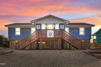 /international/us/1109-ocean-drive-w-emerald-isle-nc-110097103469/