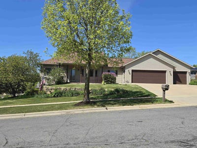 /international/us/100-e-gonstead-road-mount-horeb-wi-110108851269/