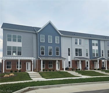 /international/us/604-mull-avenue-akron-oh-110096003227/