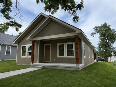 /international/us/314-w-4th-street-cameron-mo-110106479241/