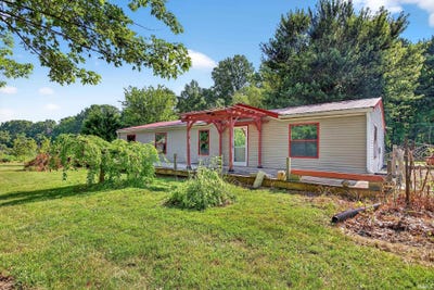 /international/us/692-w-county-road-1150-s-road-cloverdale-in-110100777943/