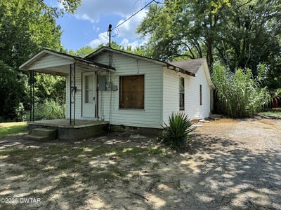 /international/us/1857-schaffer-street-dyersburg-tn-110101141420/