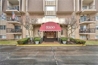 /international/us/5200-west-boulevard-boardman-oh-110105900444/