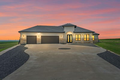 /international/us/367-county-road-127-georgetown-tx-110099152894/