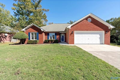 /international/us/231-jarrett-lane-madison-al-110108721262/